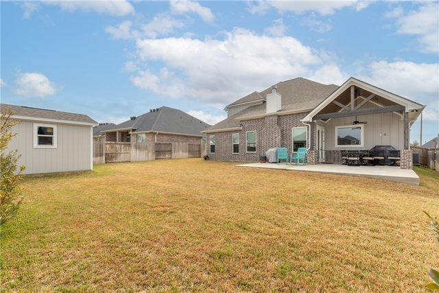 3529 Parmer Creek Court, College Station, TX 77845