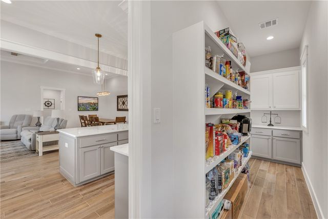 3529 Parmer Creek Court, College Station, TX 77845