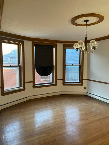 5839 W Midway Park 2, Chicago, IL 60644