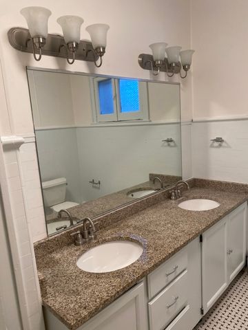 5839 W Midway Park 2, Chicago, IL 60644