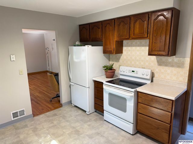 2640 S 53Rd Street, Lincoln, NE 68506