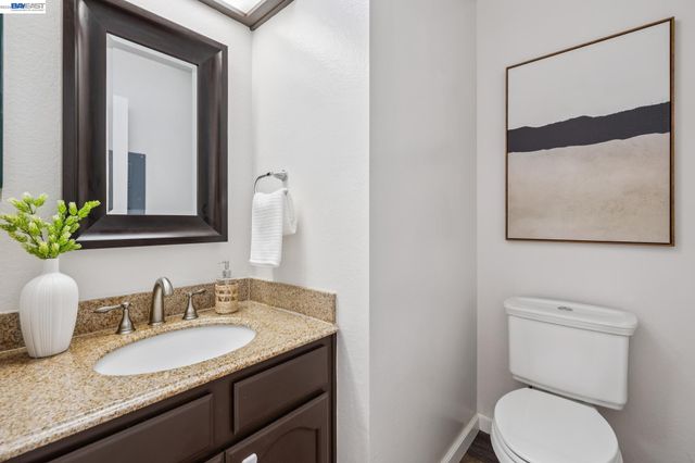 28086 Thorup Ln, Hayward, CA 94542