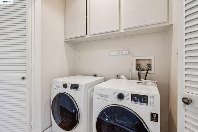 28086 Thorup Ln, Hayward, CA 94542