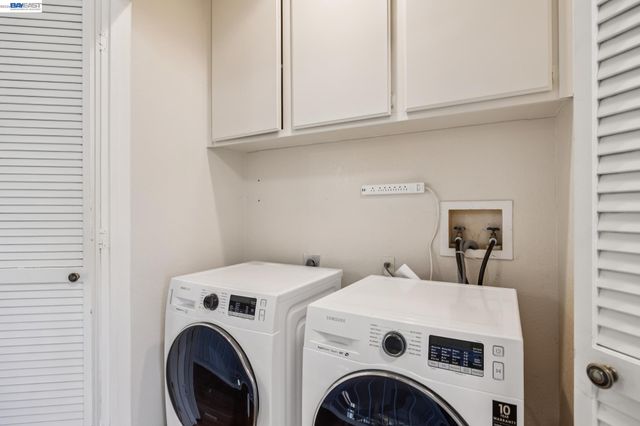 28086 Thorup Ln, Hayward, CA 94542