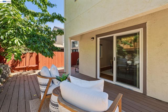 28086 Thorup Ln, Hayward, CA 94542