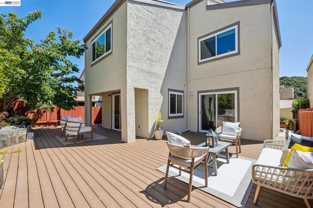 28086 Thorup Ln, Hayward, CA 94542