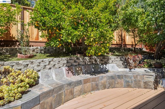 28086 Thorup Ln, Hayward, CA 94542