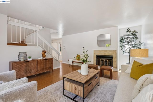28086 Thorup Ln, Hayward, CA 94542