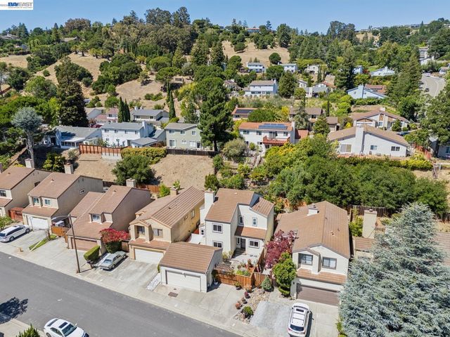 28086 Thorup Ln, Hayward, CA 94542