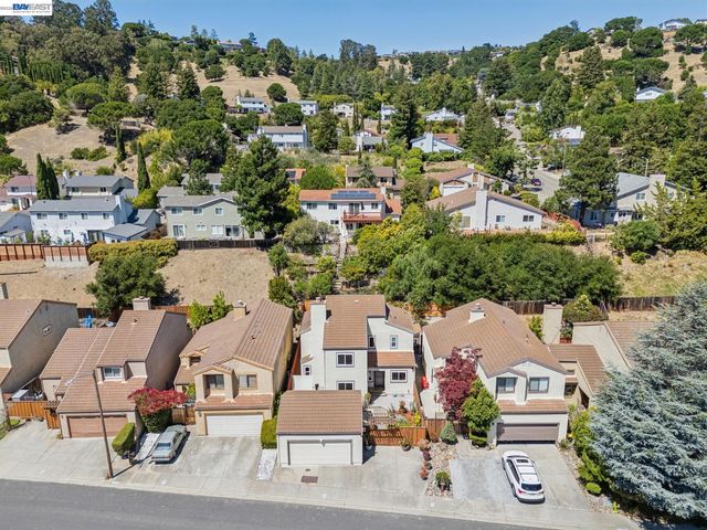 28086 Thorup Ln, Hayward, CA 94542