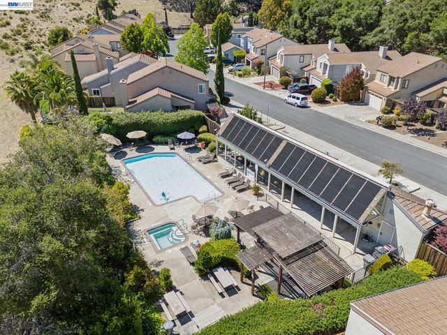 28086 Thorup Ln, Hayward, CA 94542