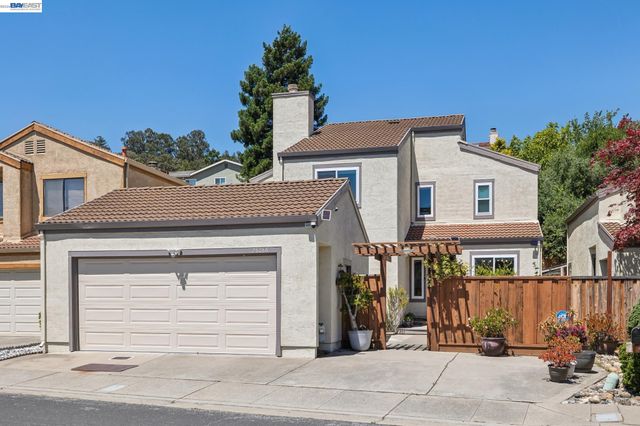 28086 Thorup Ln, Hayward, CA 94542