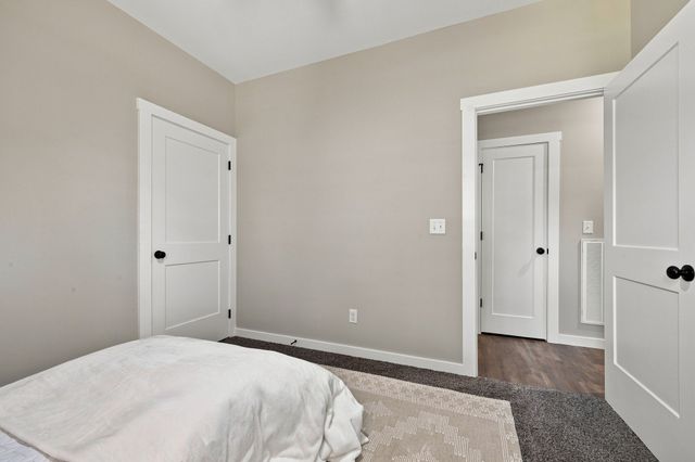1063 Promise Land Road, Charlotte, TN 37036