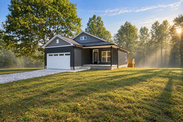 1063 Promise Land Road, Charlotte, TN 37036