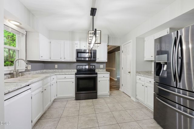 4509 Hollirose Place, Raleigh, NC 27616