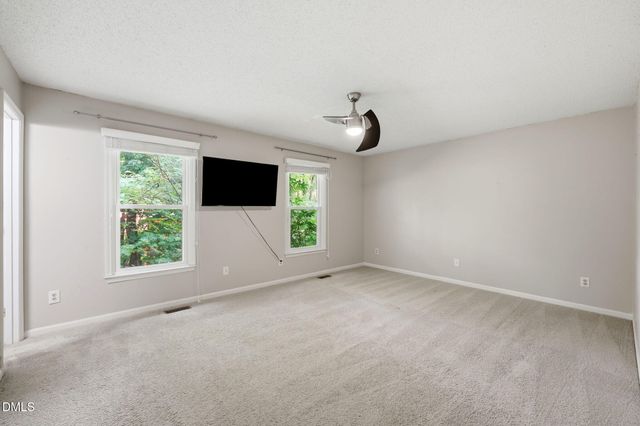 4509 Hollirose Place, Raleigh, NC 27616
