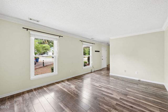 4509 Hollirose Place, Raleigh, NC 27616