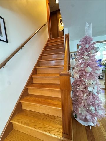 4 Dunbar Street, Providence, RI 02909