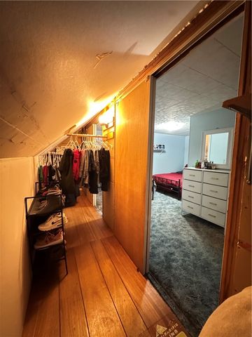 4 Dunbar Street, Providence, RI 02909