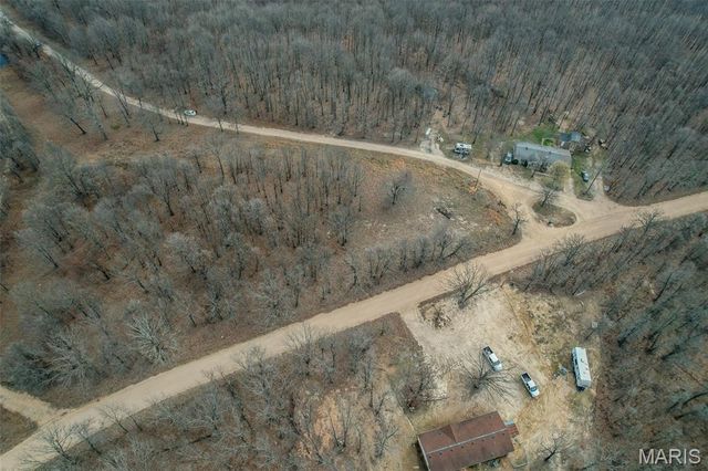 13071 Industry Road, Lebanon, MO 65536