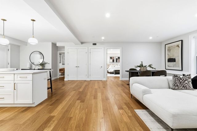 40 Westmoreland Street 5, Boston, MA 02124