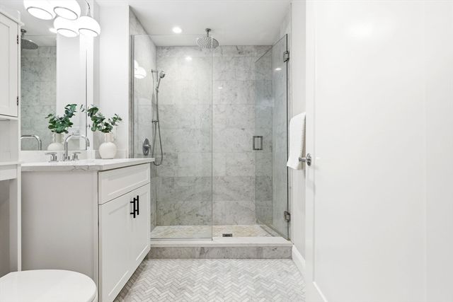 40 Westmoreland Street 5, Boston, MA 02124