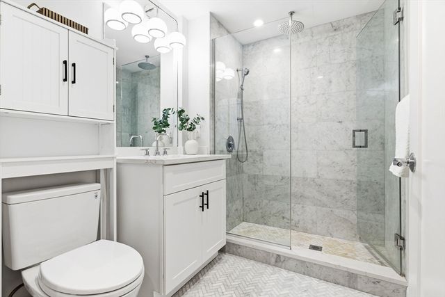 40 Westmoreland Street 5, Boston, MA 02124