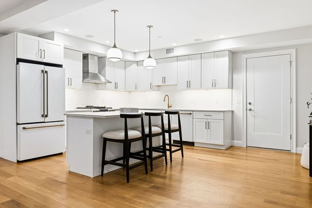 40 Westmoreland Street 5, Boston, MA 02124