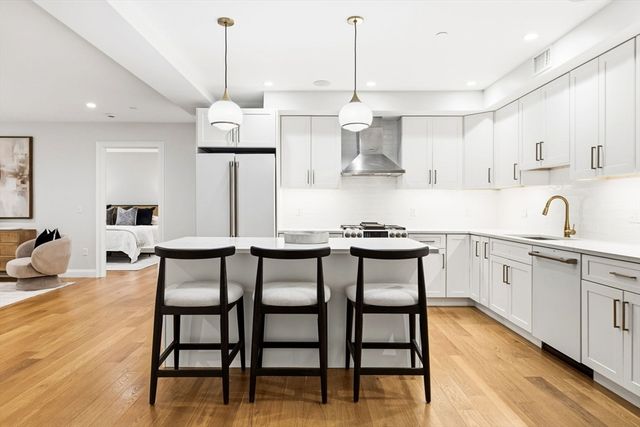 40 Westmoreland Street 5, Boston, MA 02124