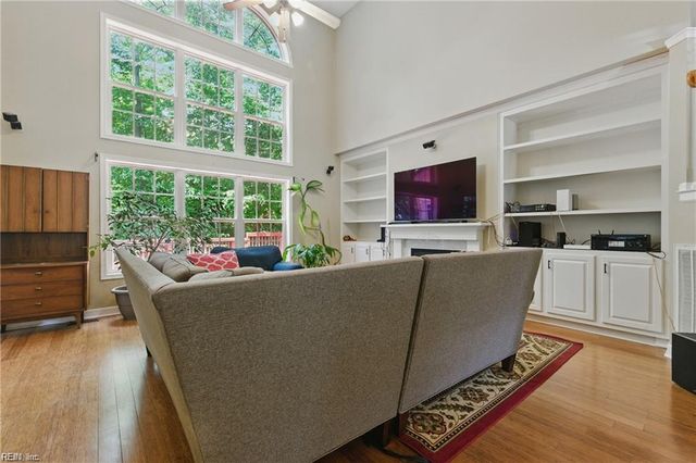 418 Rolling Hills DR, Williamsburg, VA 23185