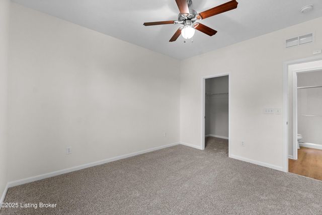 11891 Trottingham Cir, Louisville, KY 40299