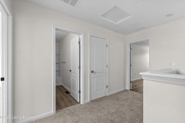 11891 Trottingham Cir, Louisville, KY 40299