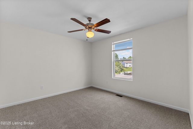 11891 Trottingham Cir, Louisville, KY 40299