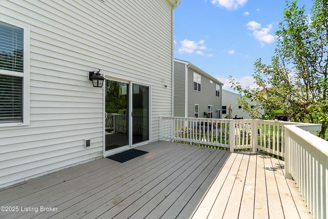11891 Trottingham Cir, Louisville, KY 40299