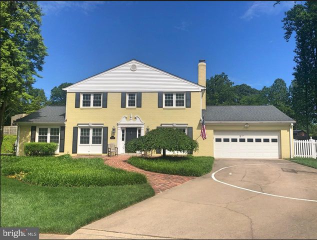 7327 YATES CT, Mclean, VA 22101