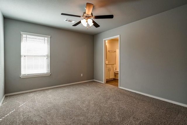 1287 N Sicily Lane, Fayetteville, AR 72704