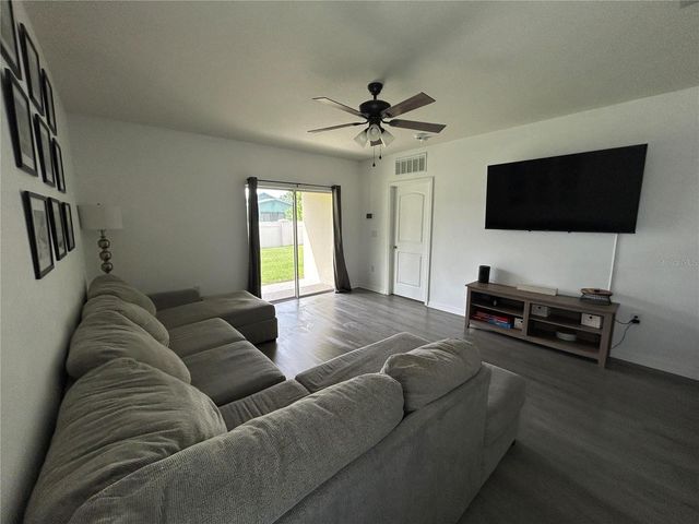 3842 SILVERSTREAM TERRACE, Sanford, FL 32771