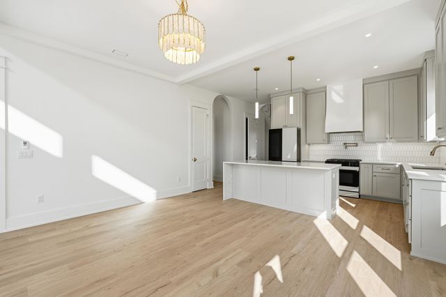 21513 Pompano Avenue, Panama City Beach, FL 32413