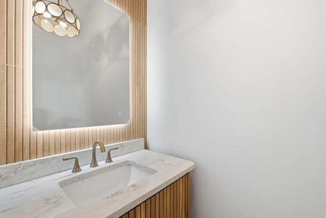 21513 Pompano Avenue, Panama City Beach, FL 32413