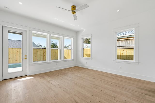 21513 Pompano Avenue, Panama City Beach, FL 32413