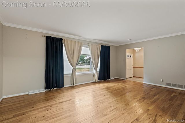 4753 QUARTON Road, Bloomfield Charter Township, MI 48301