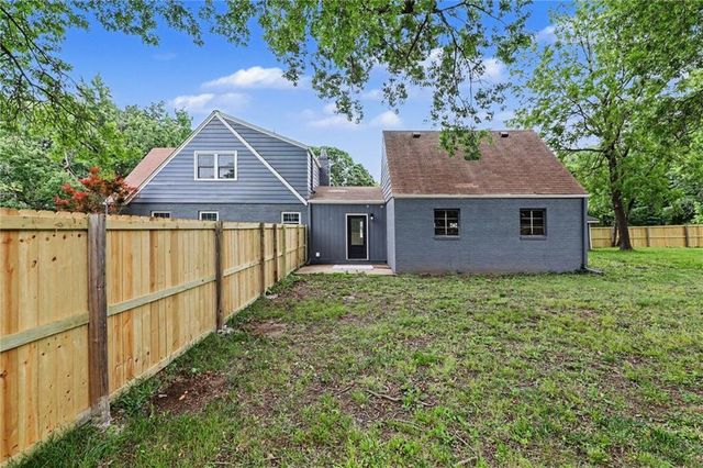 7439 Hadley Street, Overland Park, KS 66204