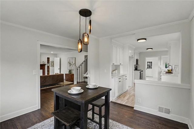 7439 Hadley Street, Overland Park, KS 66204