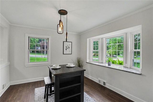 7439 Hadley Street, Overland Park, KS 66204