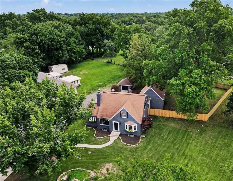 7439 Hadley Street, Overland Park, KS 66204