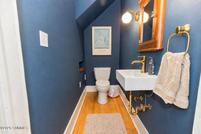 419 W College Avenue, Las Cruces, NM 88005