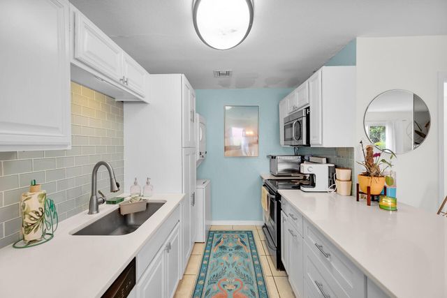 113 Stirrup Key Woods Rd Apt 3B1, Marathon, FL 33050