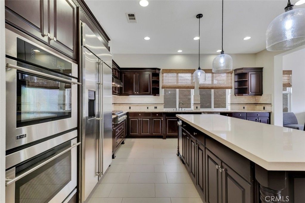 Image 16 of property listing at 12826 Via Donatello, Porter Ranch, CA 91326