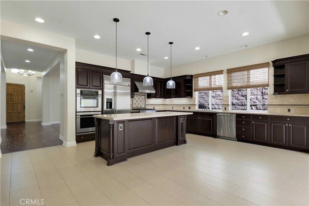 Image 18 of property listing at 12826 Via Donatello, Porter Ranch, CA 91326