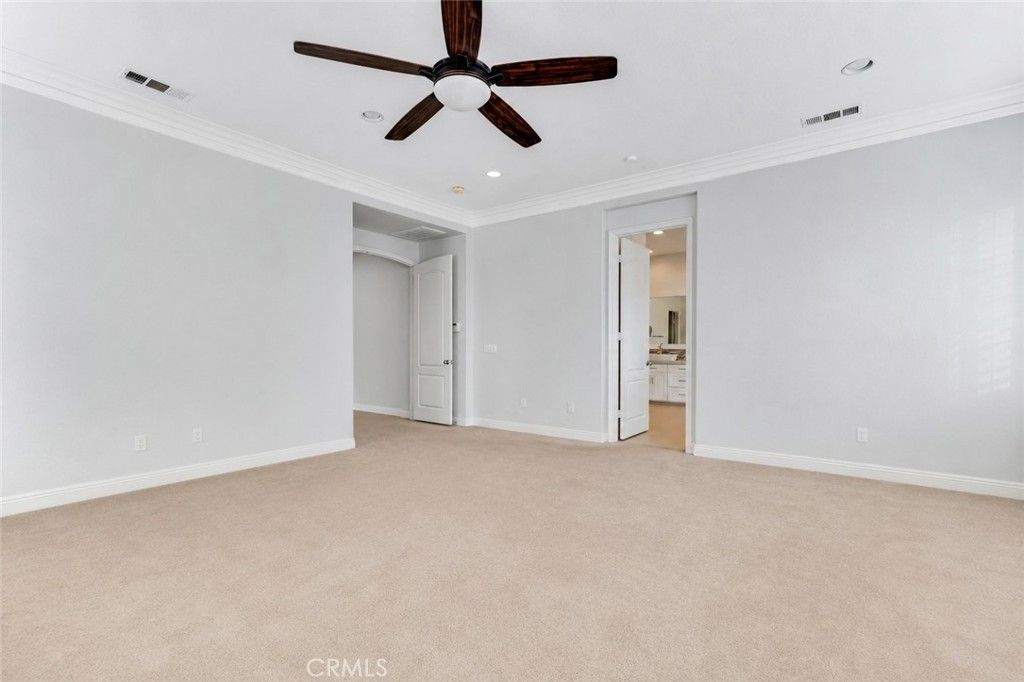 Image 30 of property listing at 12826 Via Donatello, Porter Ranch, CA 91326